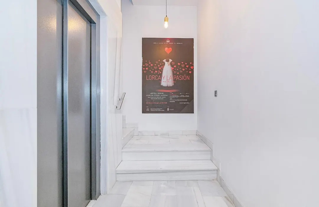 Apartamentos Domus Con Parking Gratuito-1